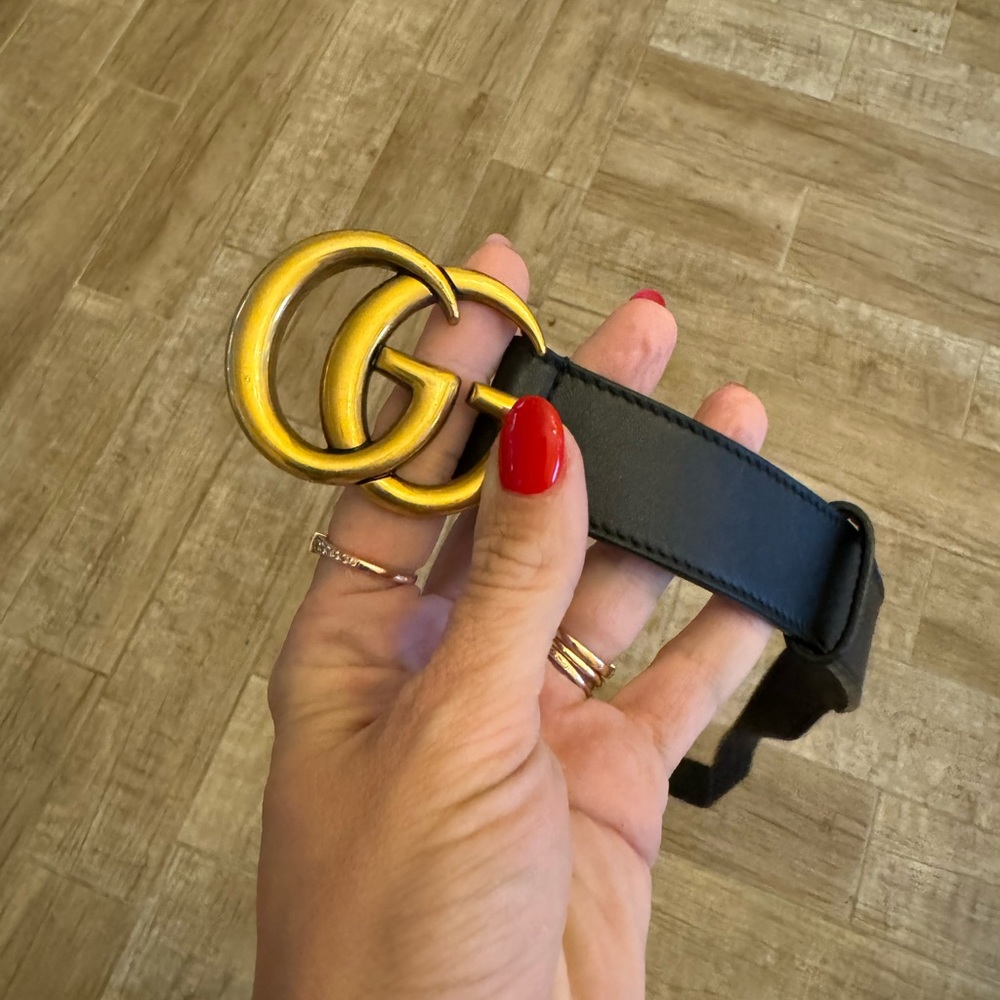 Gucci Black Belt with Gold Buckle sz 100 - Picture 2 of 12